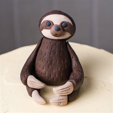 3d sloth cake
